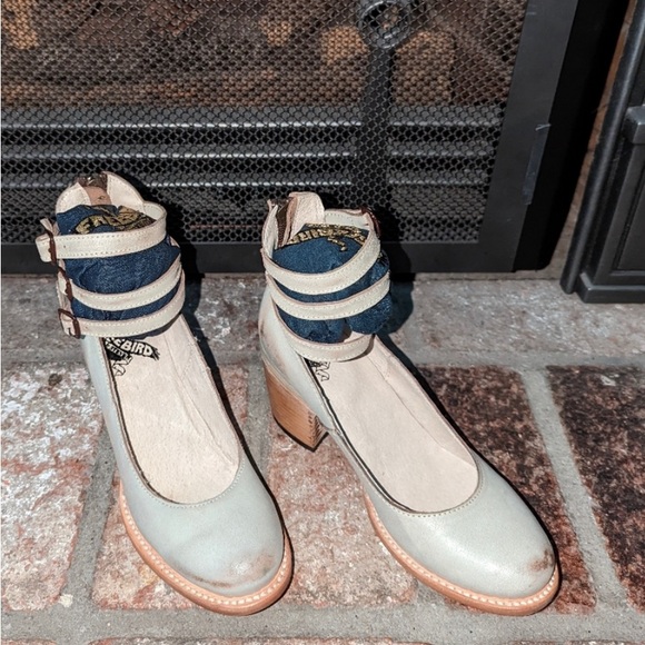 FreeBiRD - Picture 2 of 16